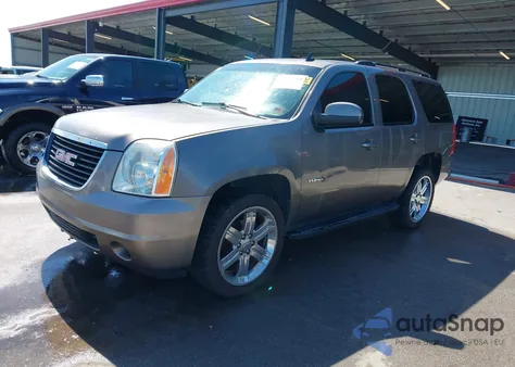 2013 GMC Yukon Sle from USA, damaged, VIN 1GKS2AE08DR258919